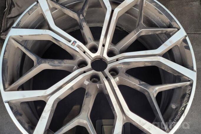 BMW, lengvojo lydinio