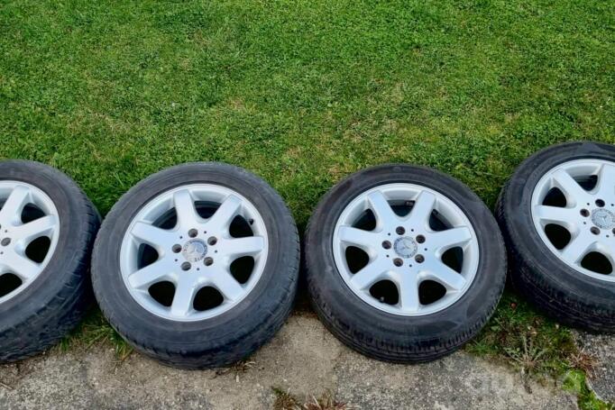 Mercedes Benz, lengvojo lydinio