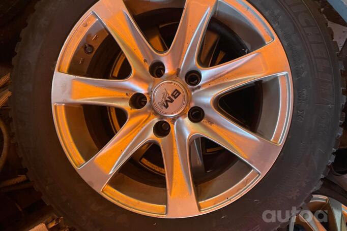 BM racing, lengvojo lydinio