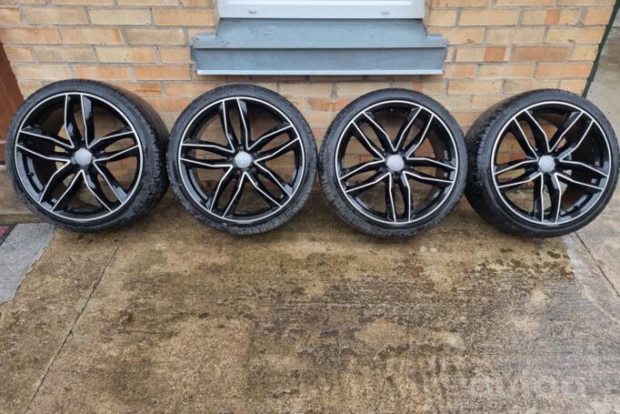 Audi, lengvojo lydinio