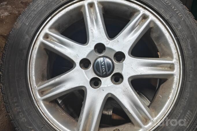 Volvo, lengvojo lydinio