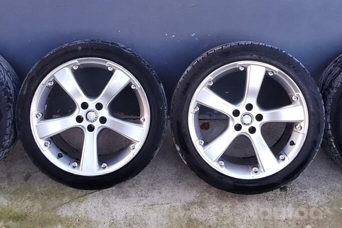 ALFA ROMEO, lengvojo lydinio