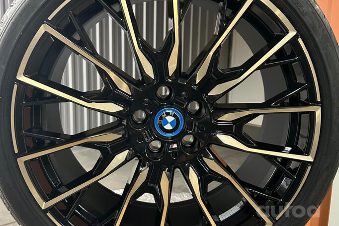 BMW, lengvojo lydinio