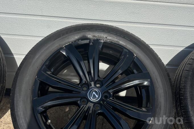 LEXUS, lengvojo lydinio