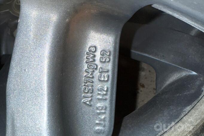 Audi, lengvojo lydinio