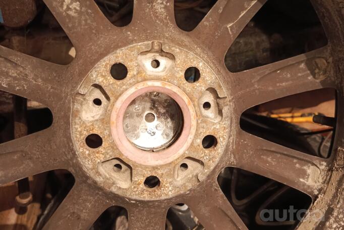 Com4wheels, lengvojo lydinio