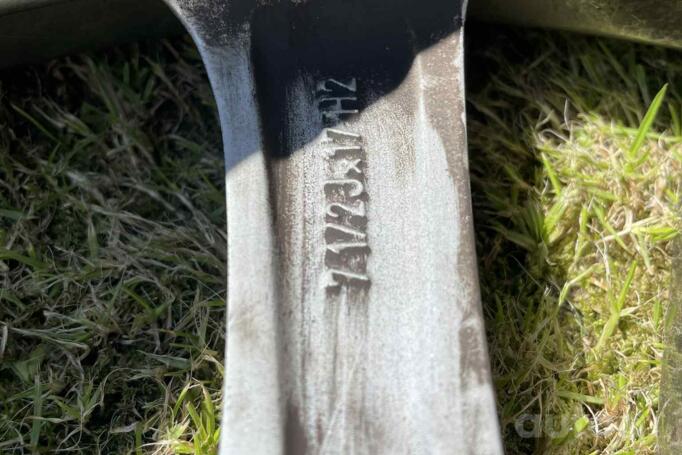 BMW G30/G31/G11/G12, lengvojo lydinio