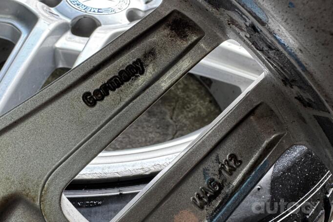 Mercedes - Benz, lengvojo lydinio