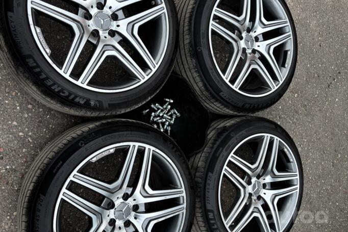 Mercedes Benz, lengvojo lydinio