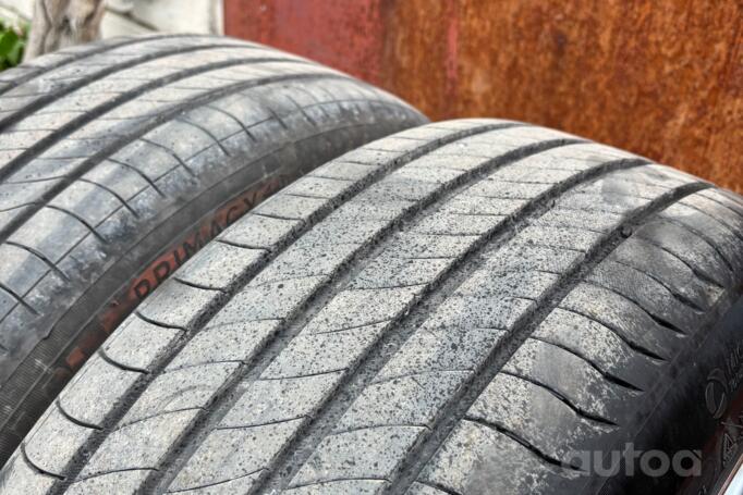 Mercedes Benz, lengvojo lydinio