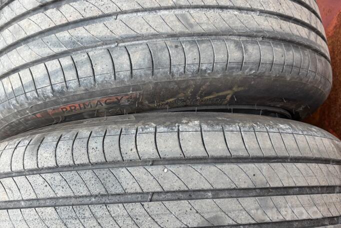Mercedes Benz, lengvojo lydinio