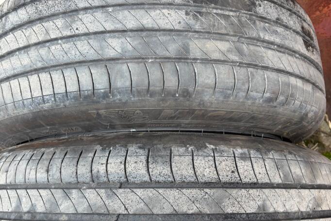 Mercedes Benz, lengvojo lydinio