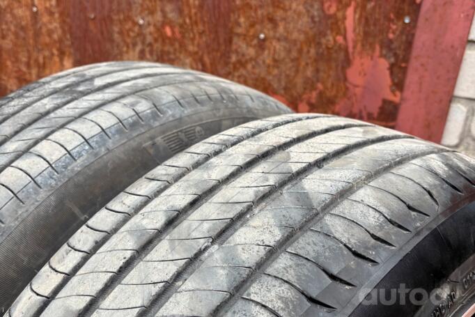 Mercedes Benz, lengvojo lydinio