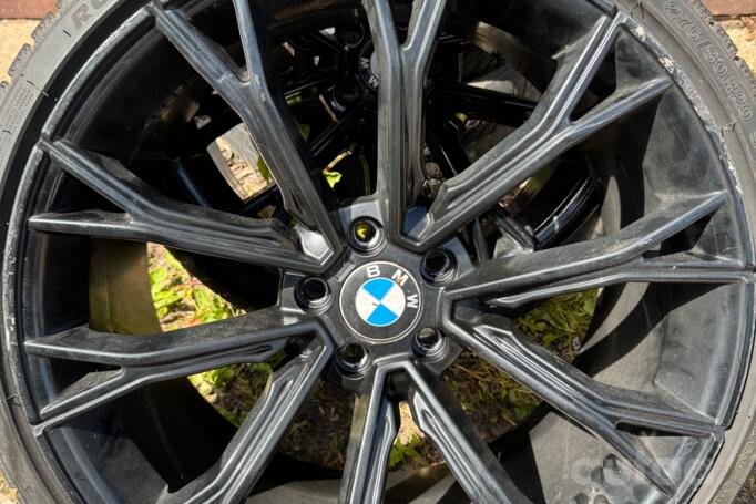 BMW, lengvojo lydinio