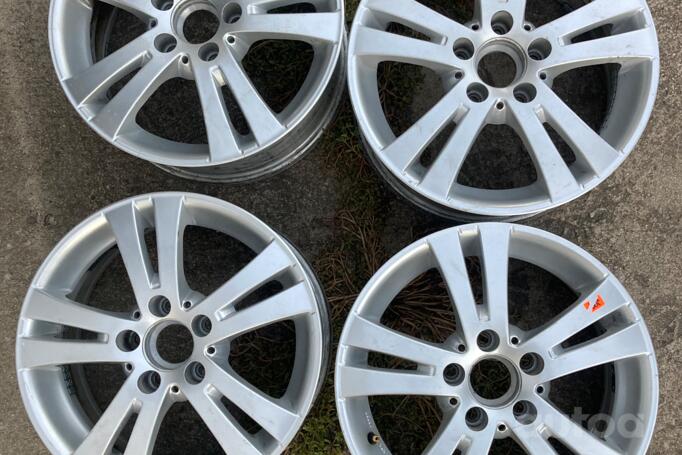 Mercedes Benz, lengvojo lydinio