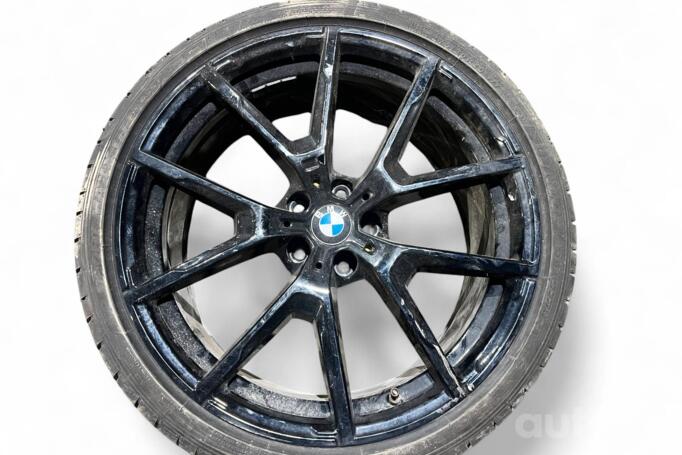 BMW, lengvojo lydinio