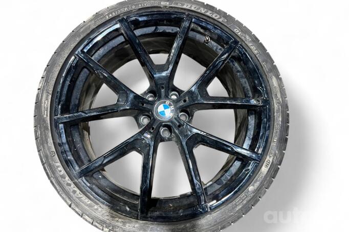 BMW, lengvojo lydinio