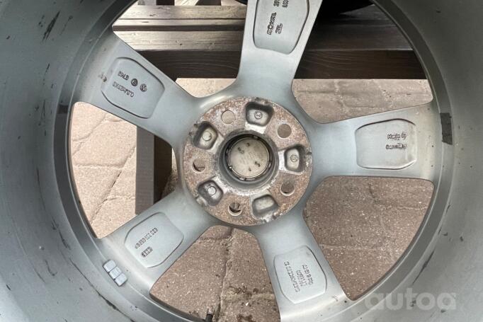 Audi, lengvojo lydinio
