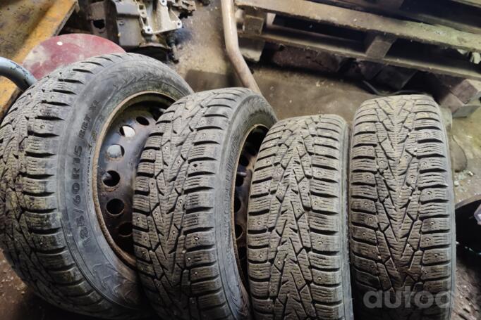 Kita, plieniniai štampuoti