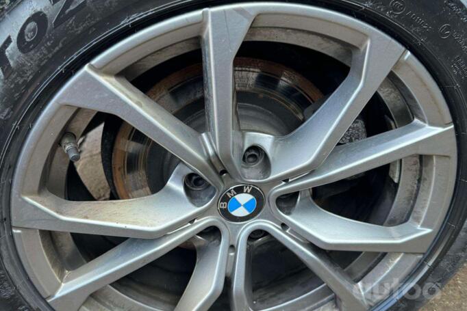 BMW, lengvojo lydinio