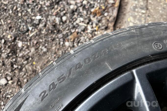 Mercedes-Benz, lengvojo lydinio