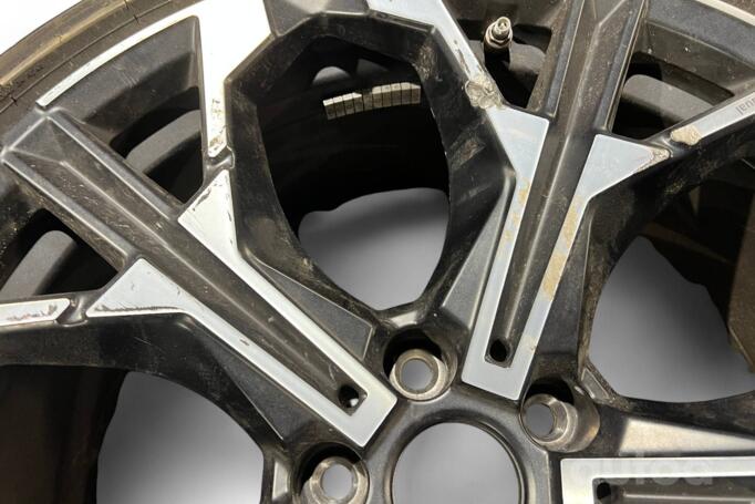 BMW, lengvojo lydinio