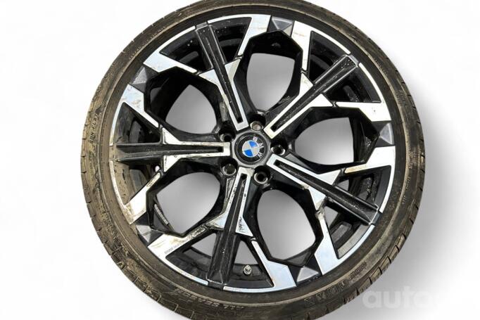 BMW, lengvojo lydinio