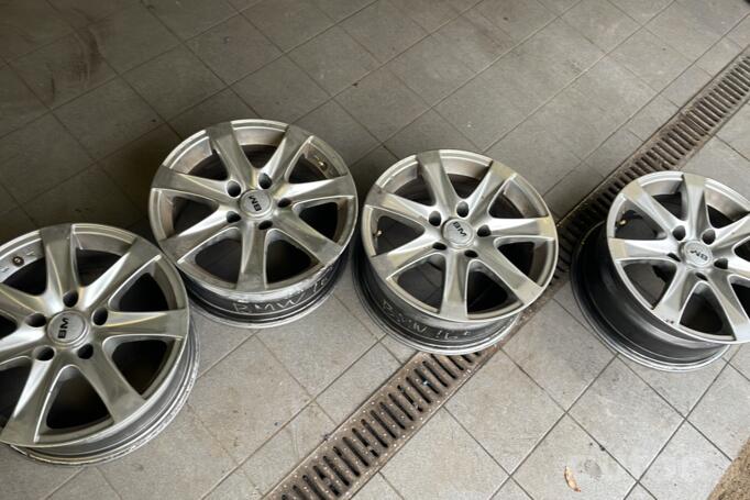 Bm racing, lengvojo lydinio