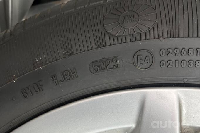 Volkswagen, lengvojo lydinio