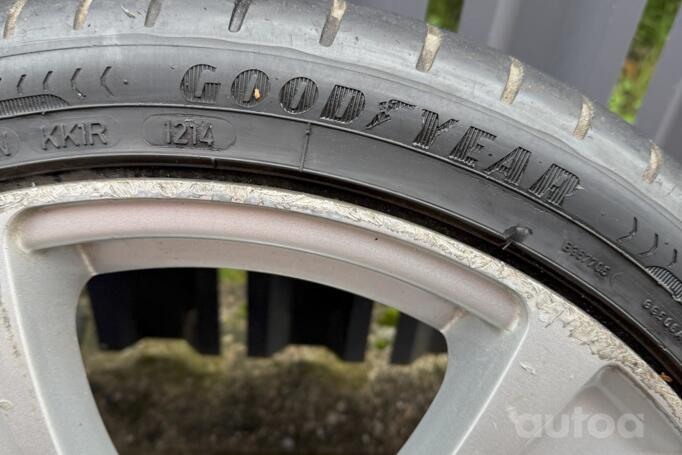 Kita, lengvojo lydinio