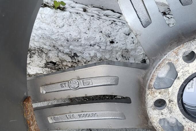 Kita, lengvojo lydinio