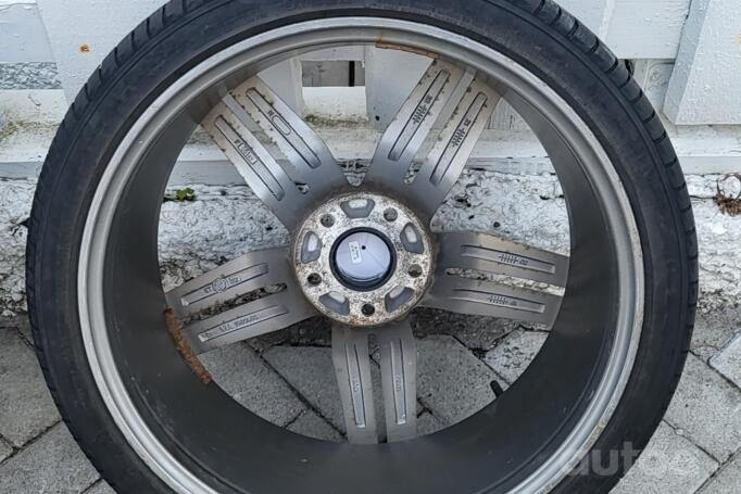 Kita, lengvojo lydinio