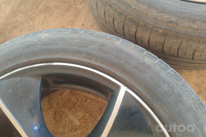 Kita, lengvojo lydinio