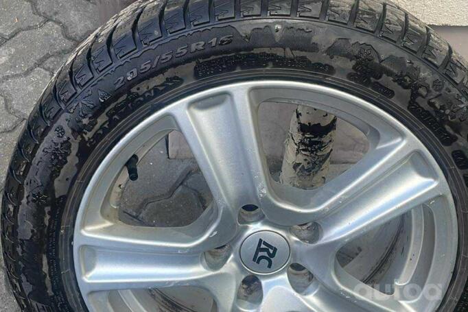 Kita, lengvojo lydinio