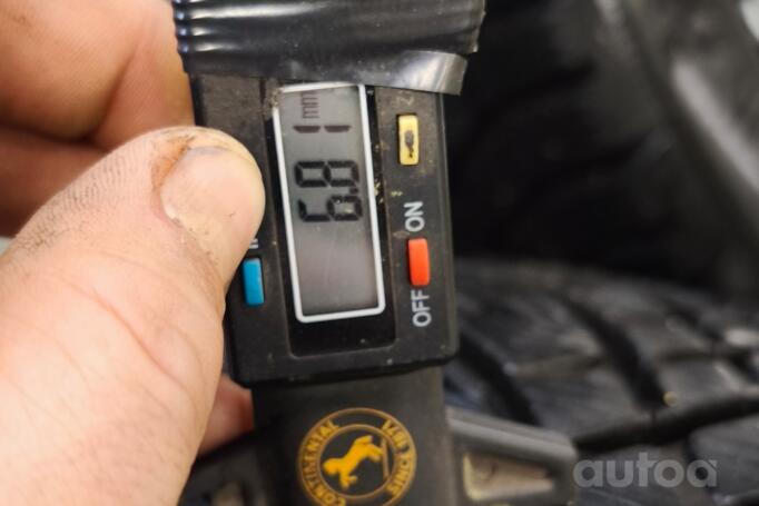 Toyota, plieniniai štampuoti