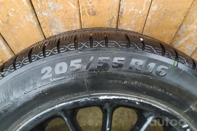 Kita, lengvojo lydinio