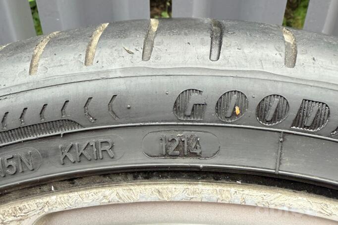 Kita, lengvojo lydinio