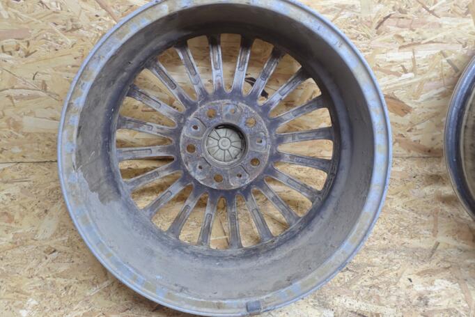 Kita, lengvojo lydinio