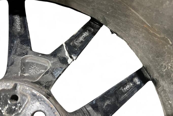 BMW, lengvojo lydinio