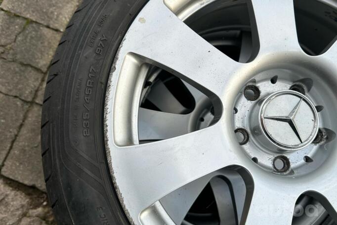 Mercedes-Benz, lengvojo lydinio