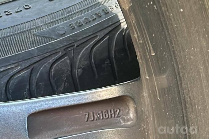 Kita, lengvojo lydinio