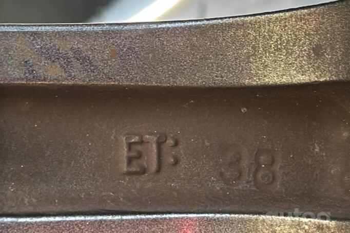 Kita, lengvojo lydinio