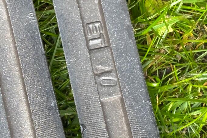 Kita, lengvojo lydinio