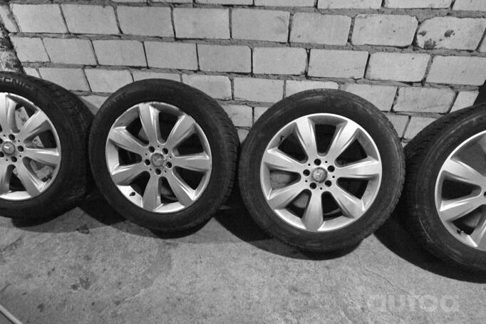 Kita, lengvojo lydinio