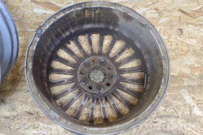 Kita, lengvojo lydinio