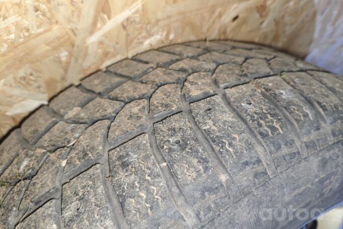 Kita, lengvojo lydinio