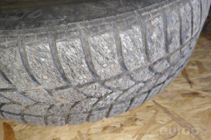 Kita, lengvojo lydinio