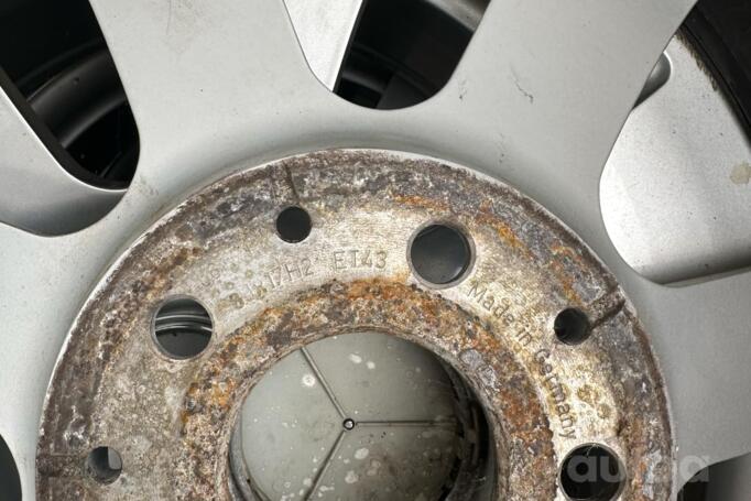 Mercedes-Benz, lengvojo lydinio