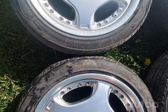 Kita, lengvojo lydinio