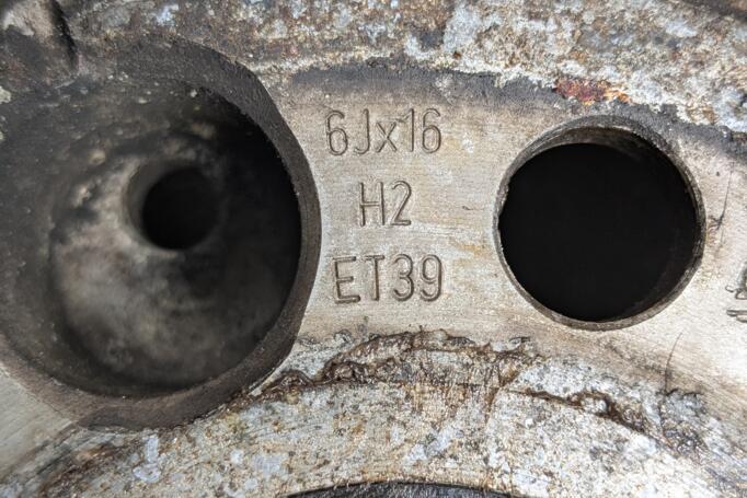 Mercedes, lengvojo lydinio